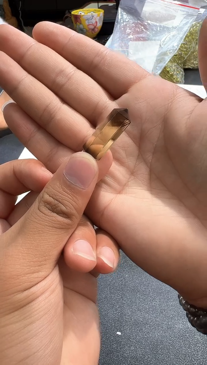 【闪购商品】水晶裸石配件未镶嵌墨镜宙斯双尖