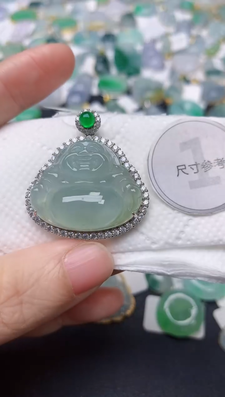 颈饰未镶嵌翡翠天然缅甸A货翡翠