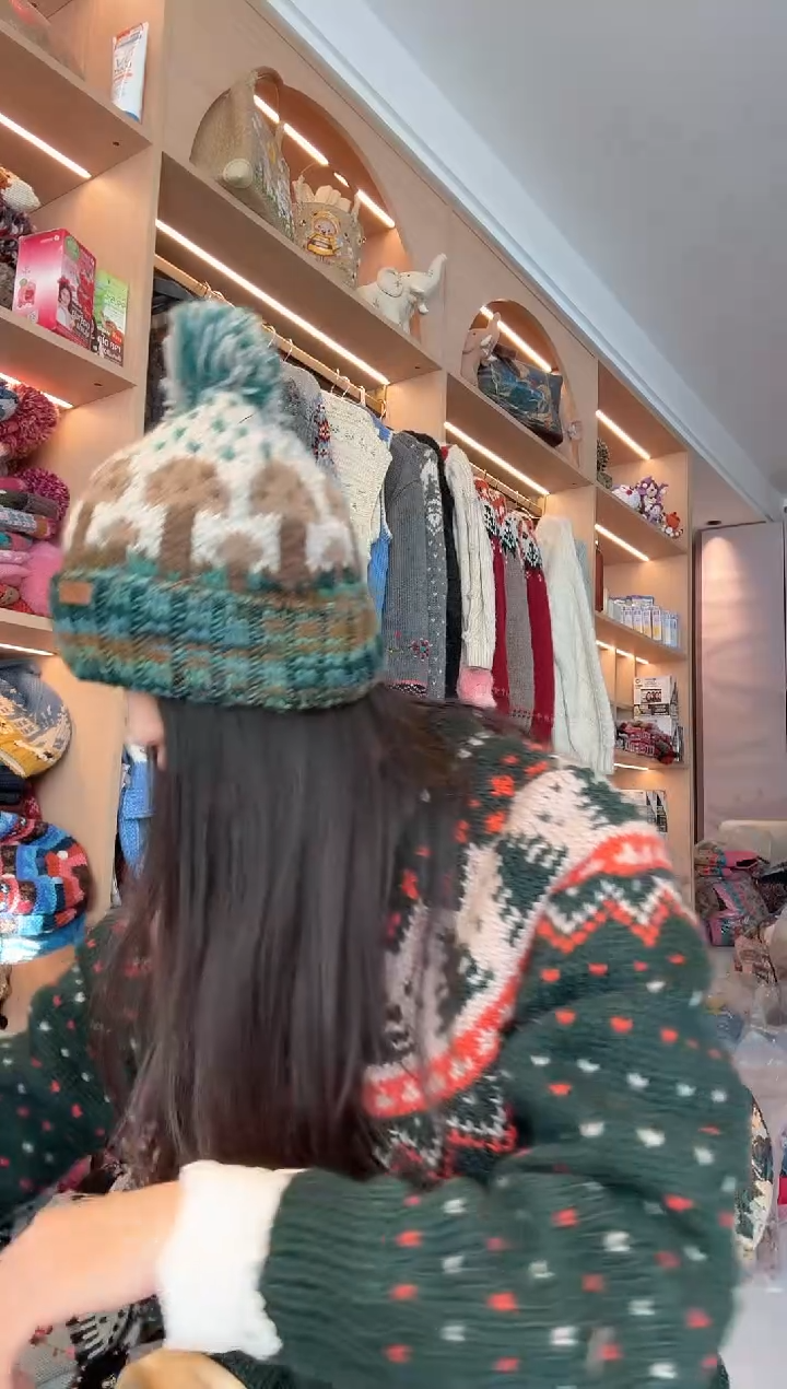 羊毛脏脏蘑菇帽  