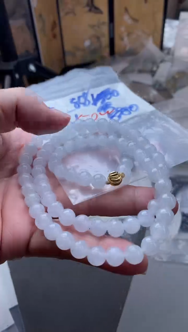 翡翠未镶嵌颈饰纯天然缅甸翡翠