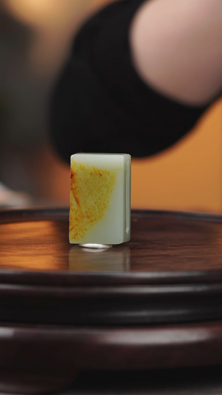 未镶嵌和田玉把件 