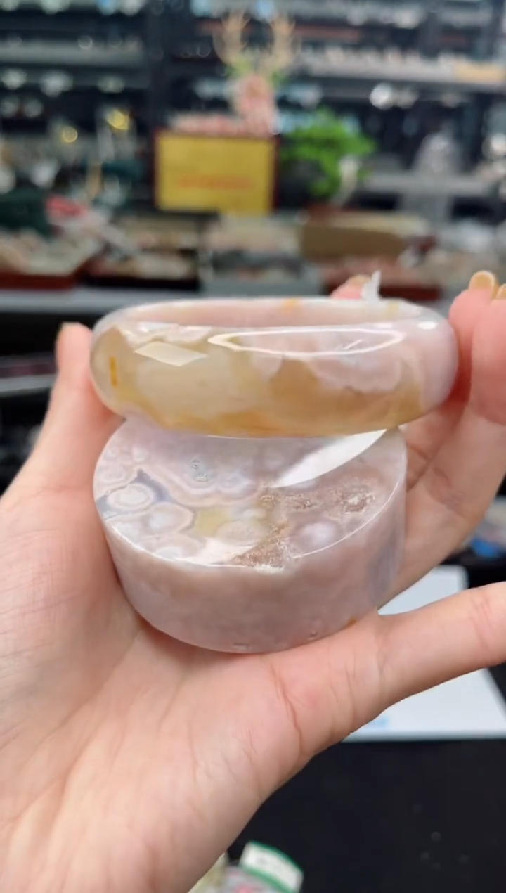 【闪购商品】石英质玉手镯未镶嵌61圈口（赠品镯心）3165025