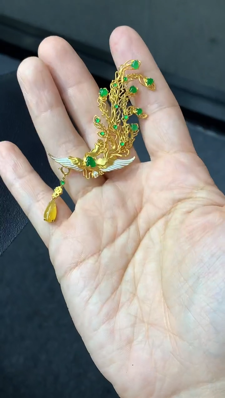 颈饰18K金镶嵌翡翠725-中国好珍宝