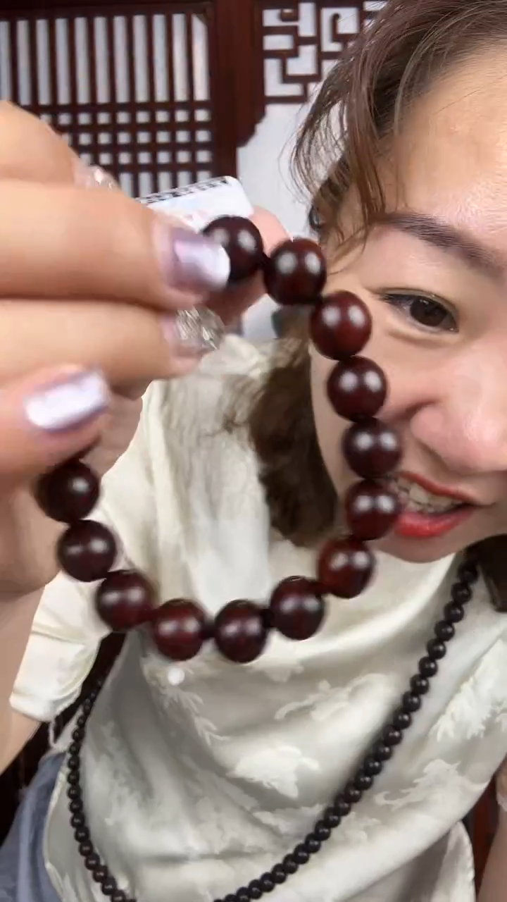 檀香紫檀（小叶紫檀）小叶紫檀卡1.2单圈手串