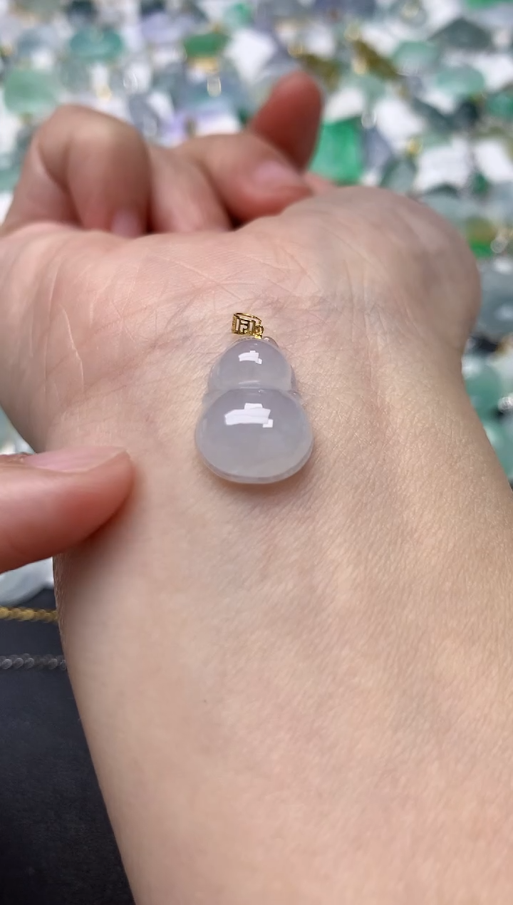 颈饰18K金镶嵌翡翠天然缅甸A货翡翠