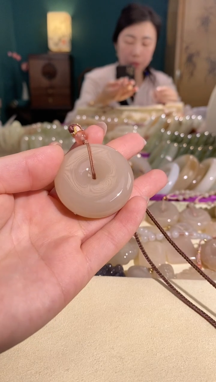 【闪购商品】和田玉吊坠未镶嵌吊坠