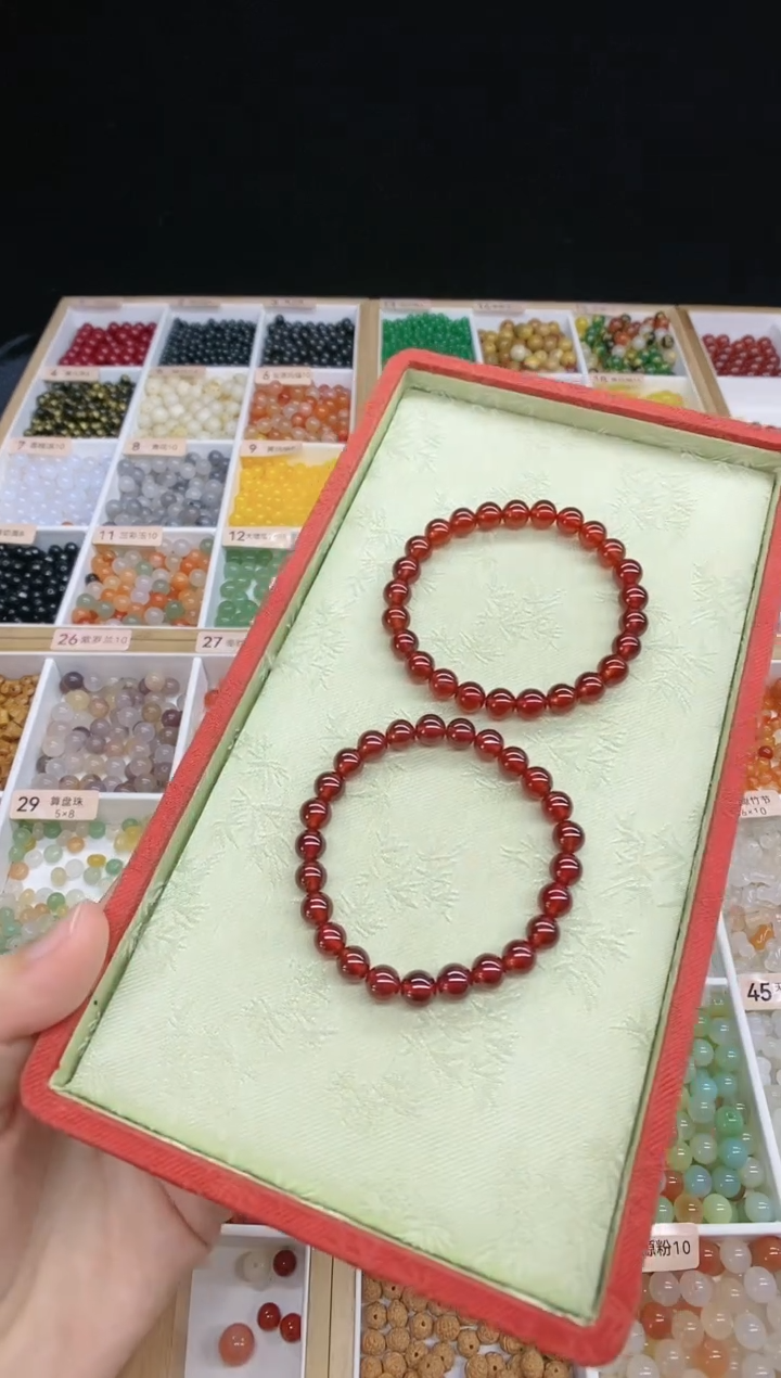【闪购商品】石榴石手串未镶嵌石榴石手串多样性发货拍一发一