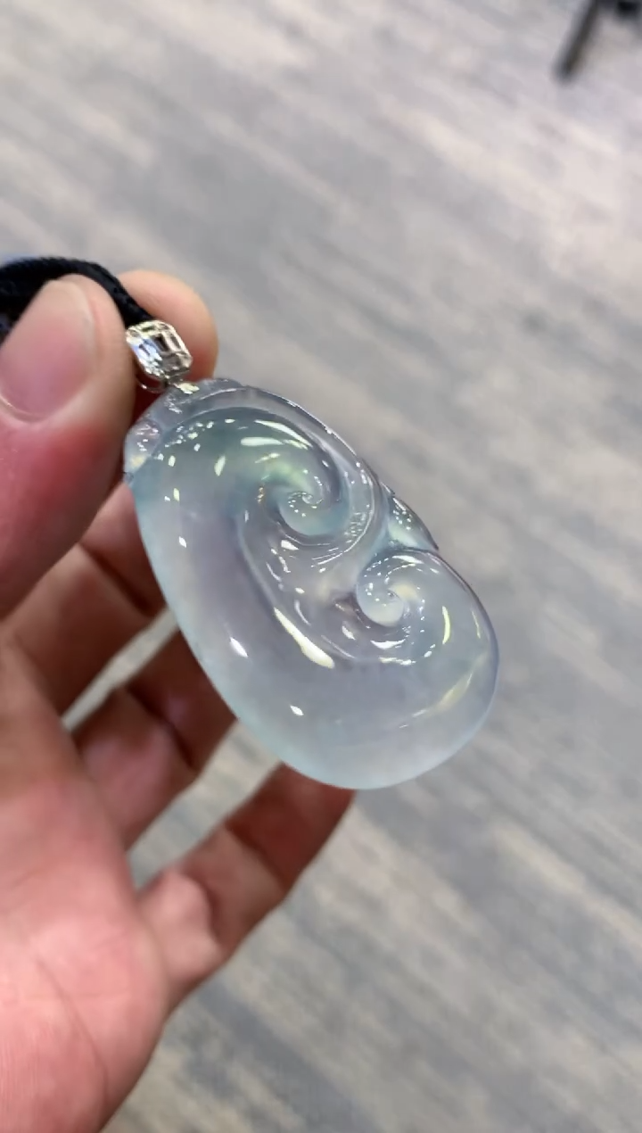 颈饰未镶嵌翡翠天然A货翡翠