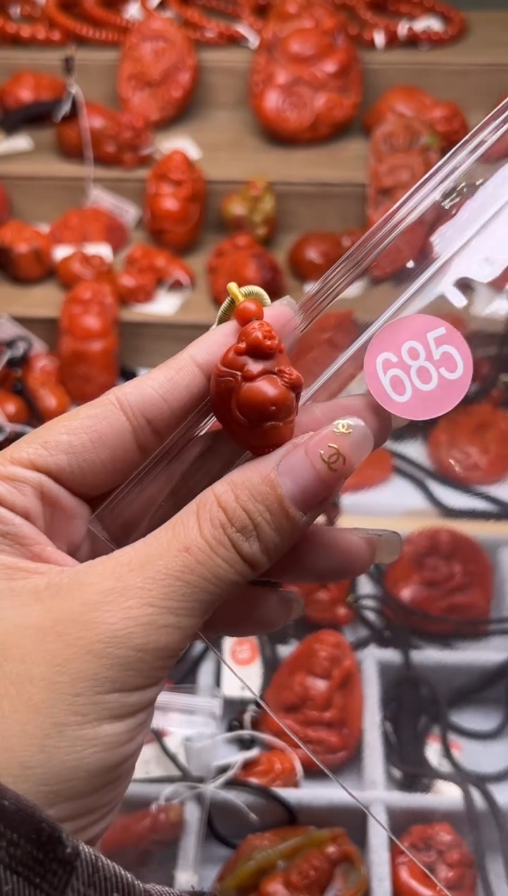 【闪购商品】南红玛瑙珠宝奇石未镶嵌685