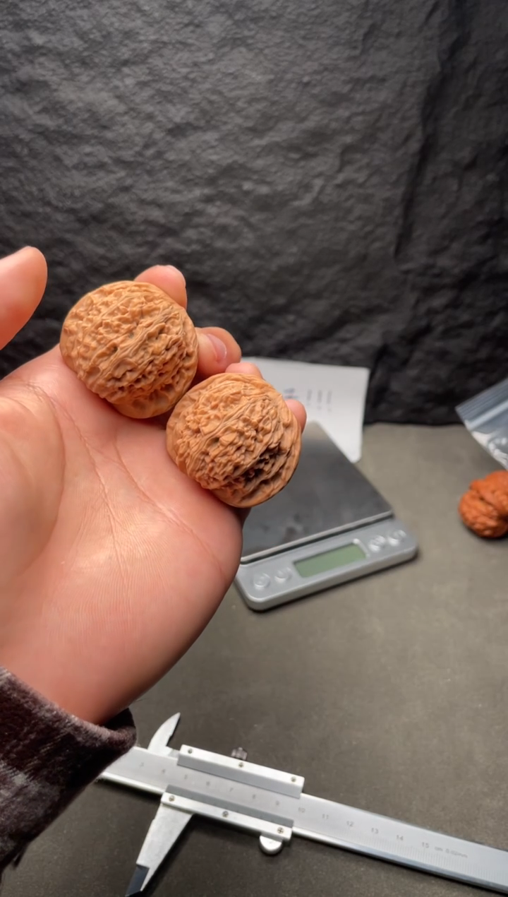 吊坠文玩核桃41号核老闷