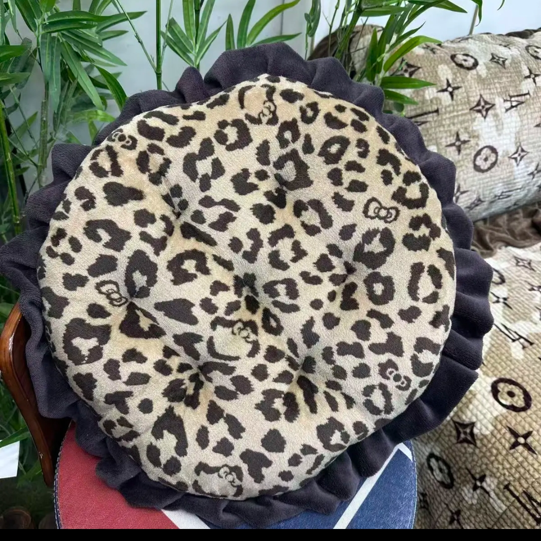 家用加厚牛奶绒座垫蒲团加厚花边椅子垫地板与汽车坐垫多功能