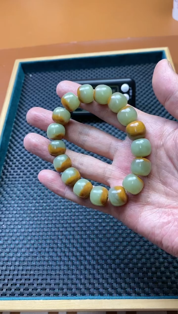 【闪购商品】岫岩河磨玉（透闪石质玉）其它未镶嵌多样性发货一个