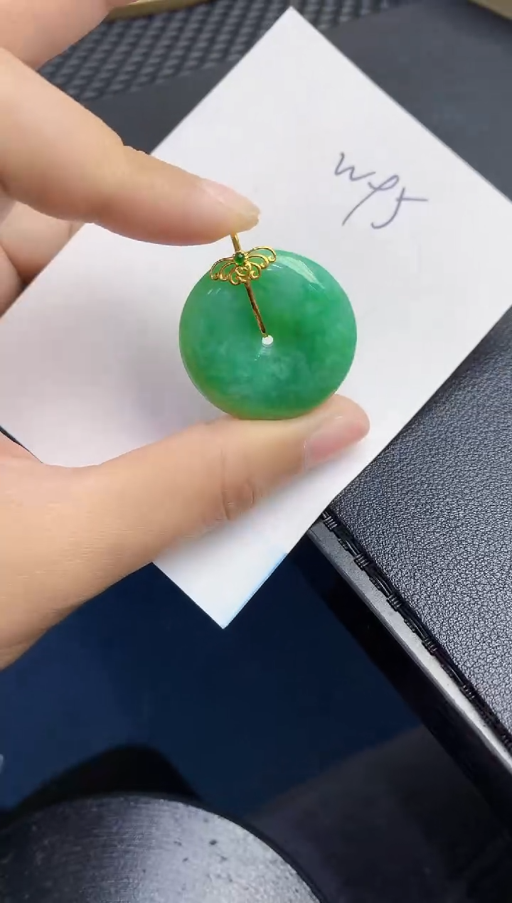 【闪购商品】翡翠颈饰18K金镶嵌000000000