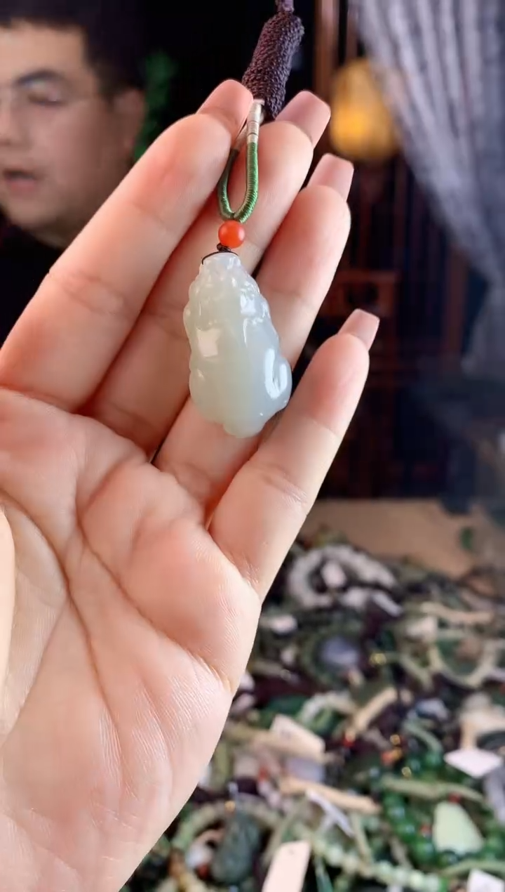 【闪购商品】和田玉挂件未镶嵌多样性发货拍一发一