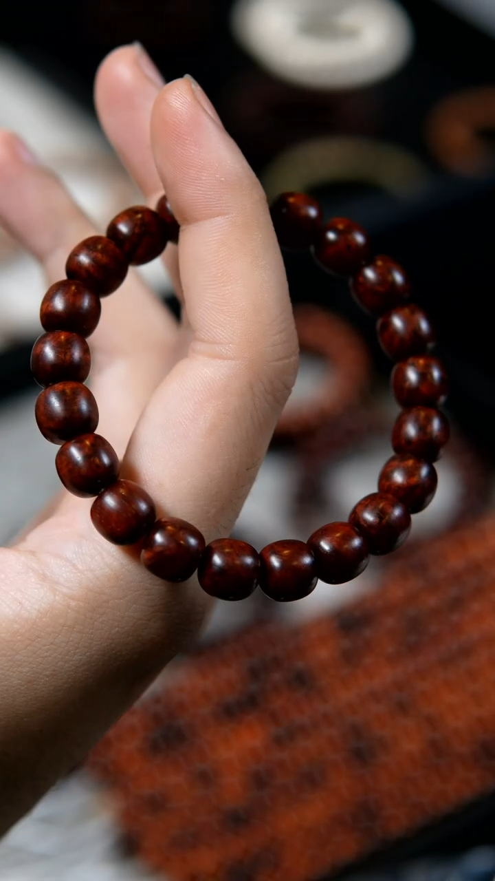 【闪购商品】檀香紫檀（小叶紫檀）手串/手链留疤