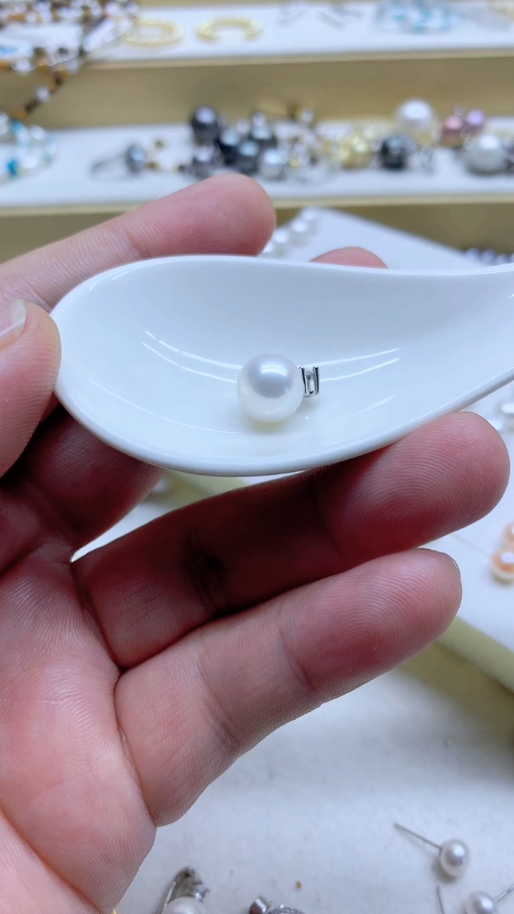 吊坠(赠链)银S925镶嵌淡水珍珠10mm