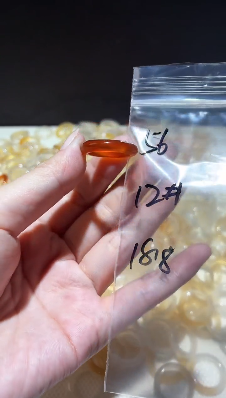 玛瑙/玉髓戒圈未镶嵌56