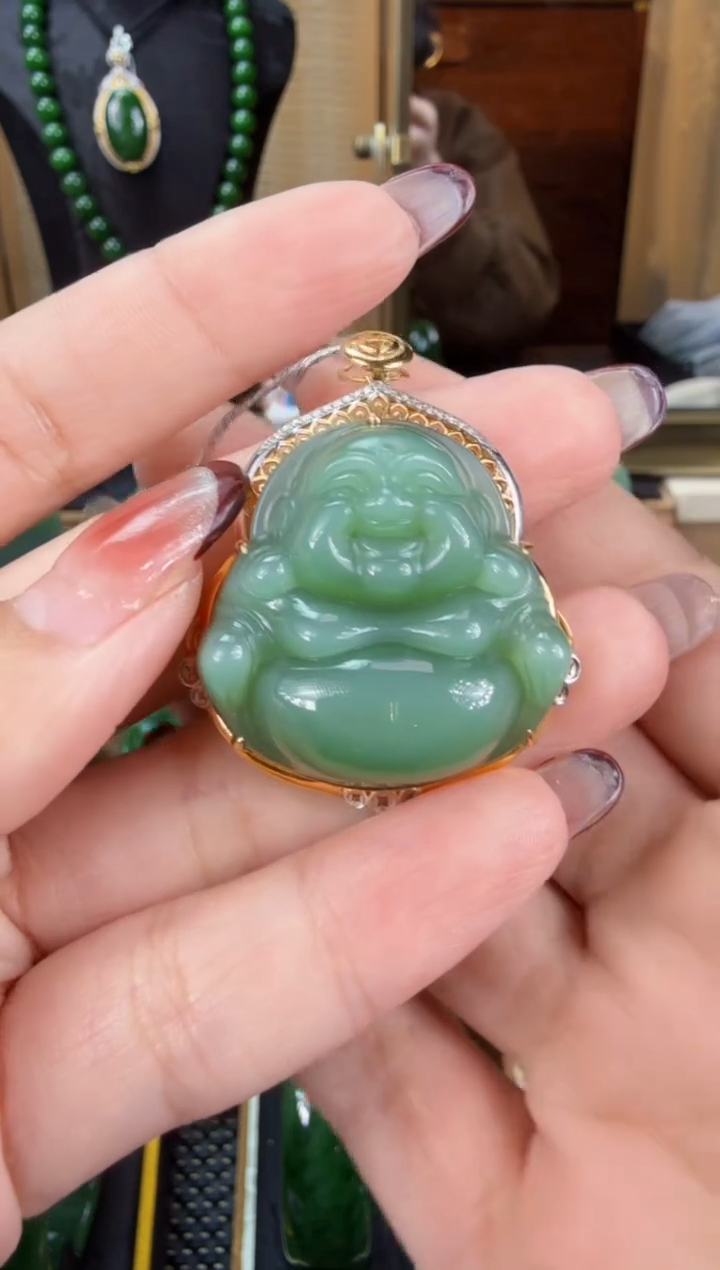 【闪购商品】和田玉（碧玉）吊坠(赠链)18K金镶嵌 