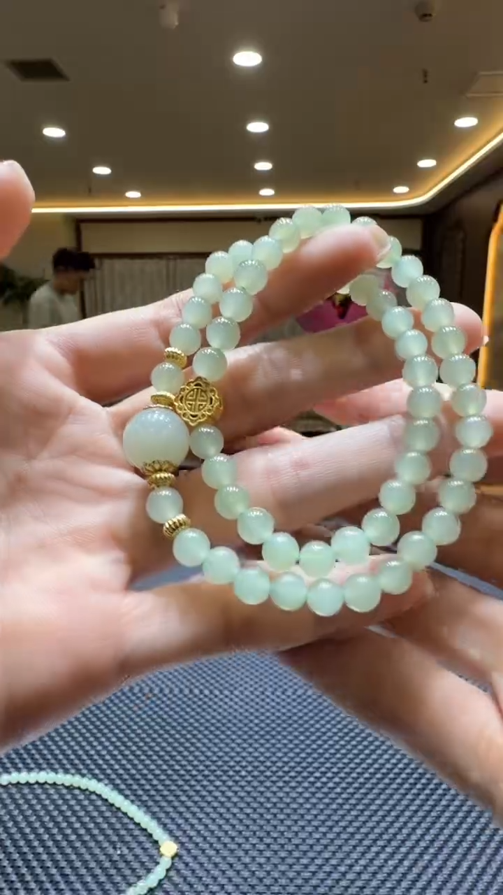 颈饰未镶嵌和田玉手串5-6mm