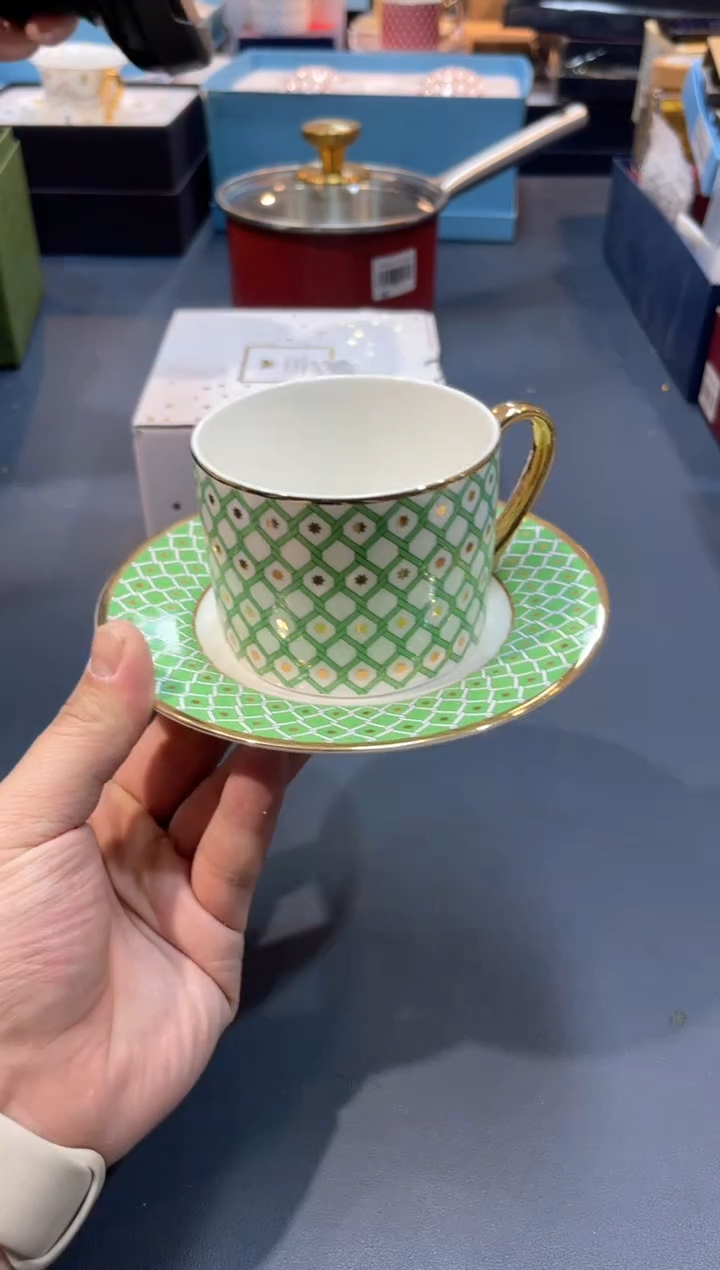 【闪购商品】碗E851-Y131全场正品，京东包邮