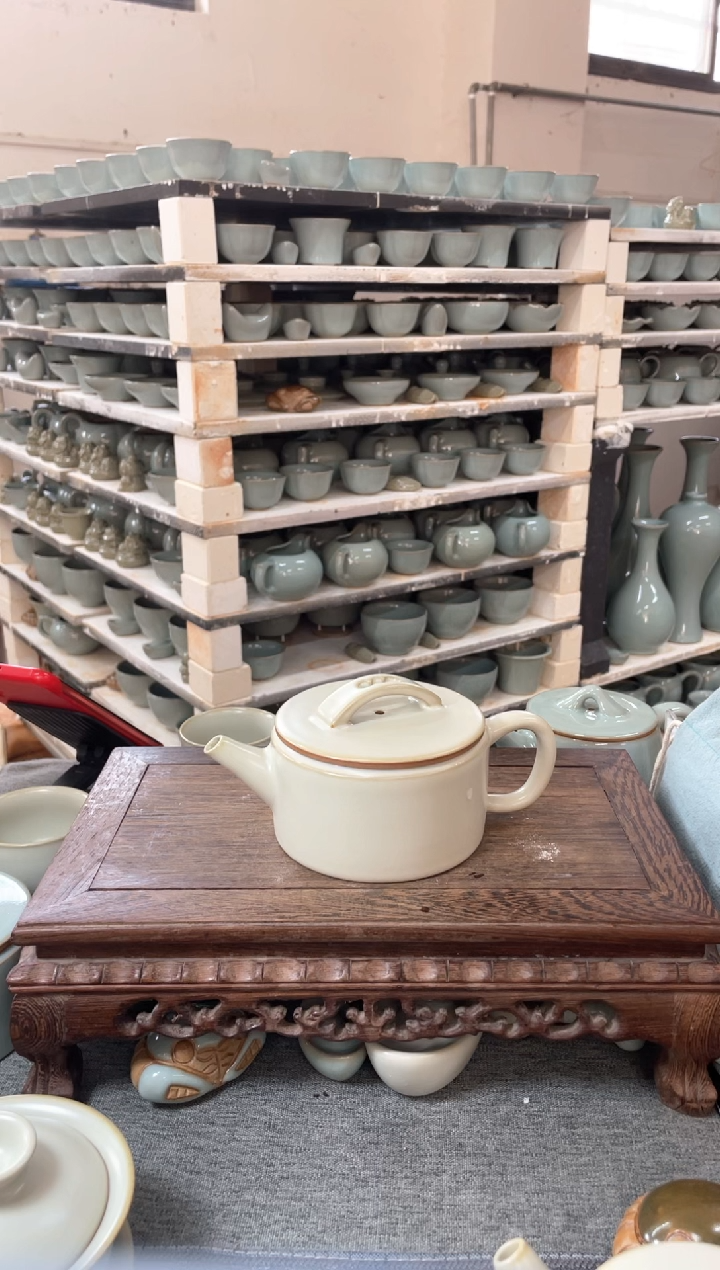 【闪购商品】月白 新汉瓦壶 微瑕 汝意堂