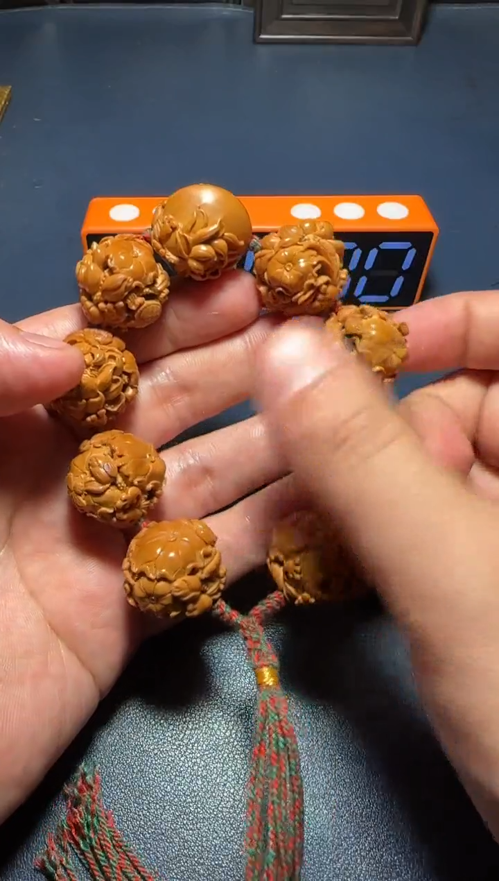 【闪购商品】橄榄核手串/手链荷塘月色