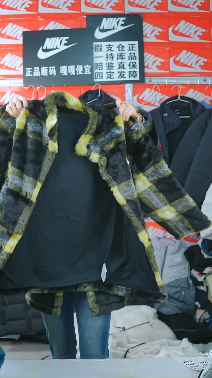 A 4516  闪购编码Nike/Jordan运动衣以直播间过款为准尺码L