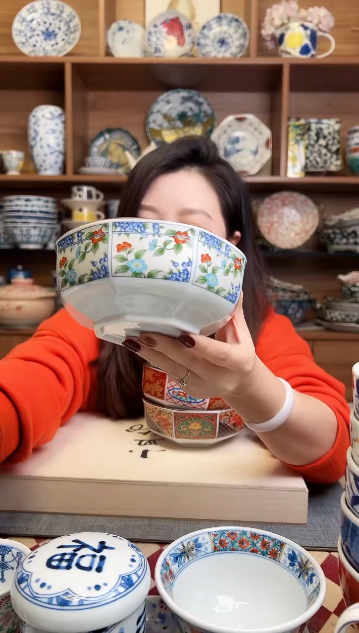 茶银彩小花 13.5cm八角碗