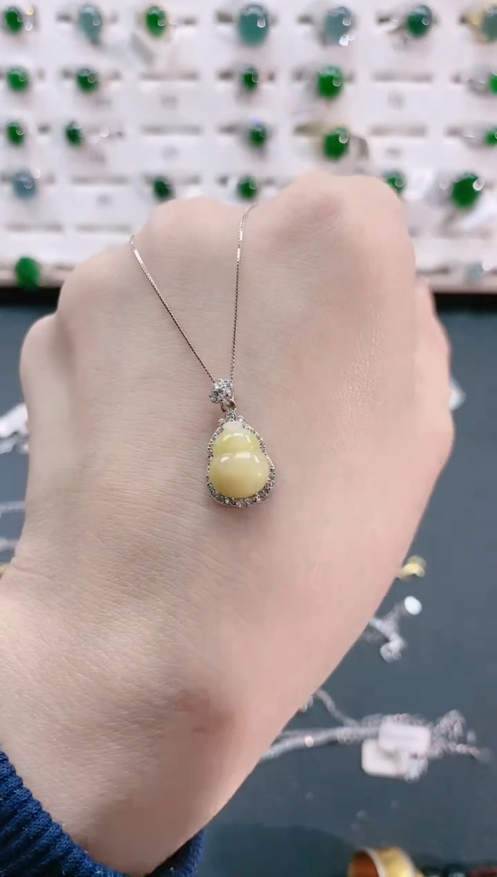 【闪购商品】翡翠颈饰银S925镶嵌天然翡翠