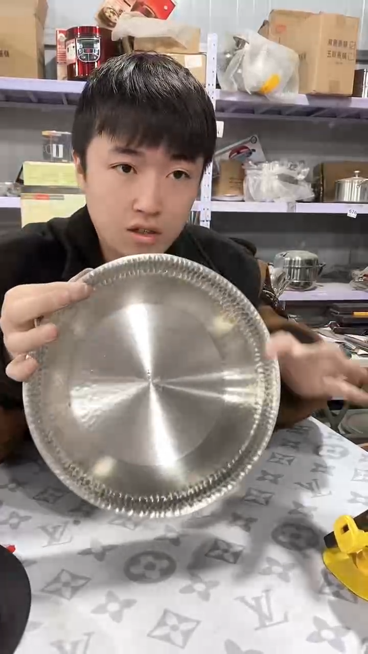 25。5cm雨滴 加厚 深盘瑕疵