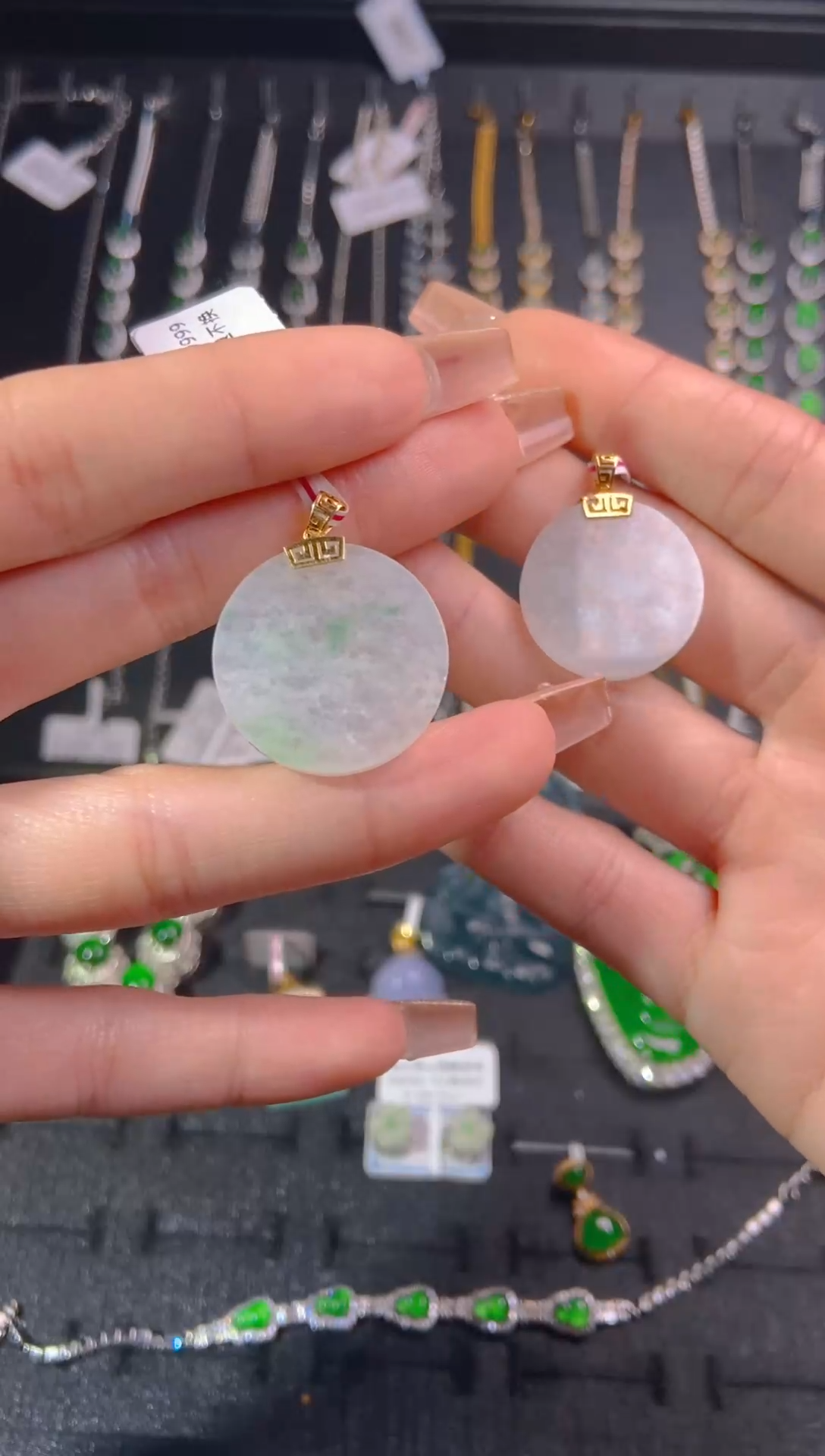 【闪购商品】翡翠颈饰18K金镶嵌天然翡翠A货119