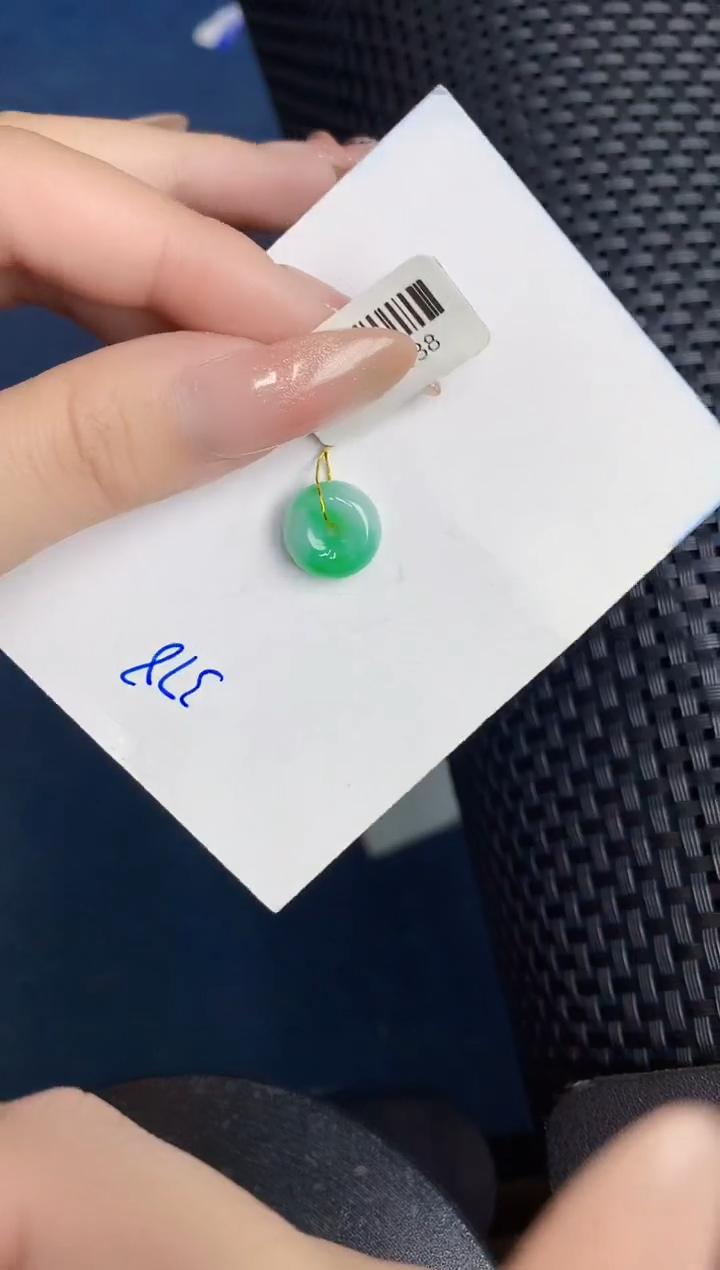 【闪购商品】翡翠颈饰未镶嵌000000000