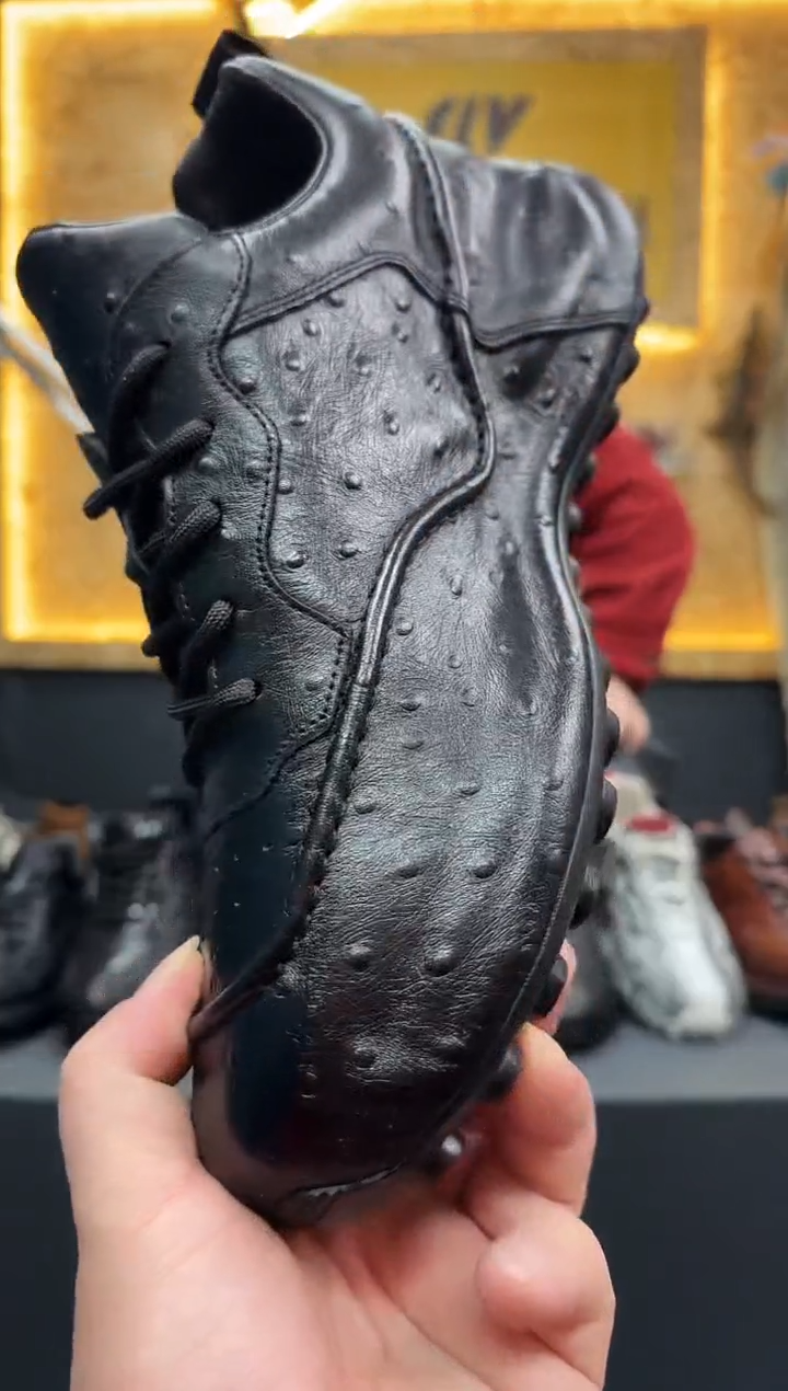 磨砂皮（牛皮）41码黑色5208