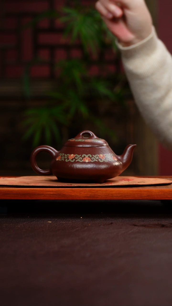 茶壶紫砂嵌银填彩 紫袍玉砂 汉棠石瓢