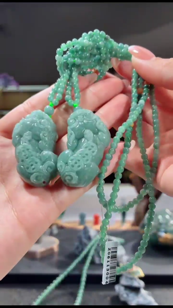 吊坠(赠链)未镶嵌翡翠貔貅（多样性发其一对）