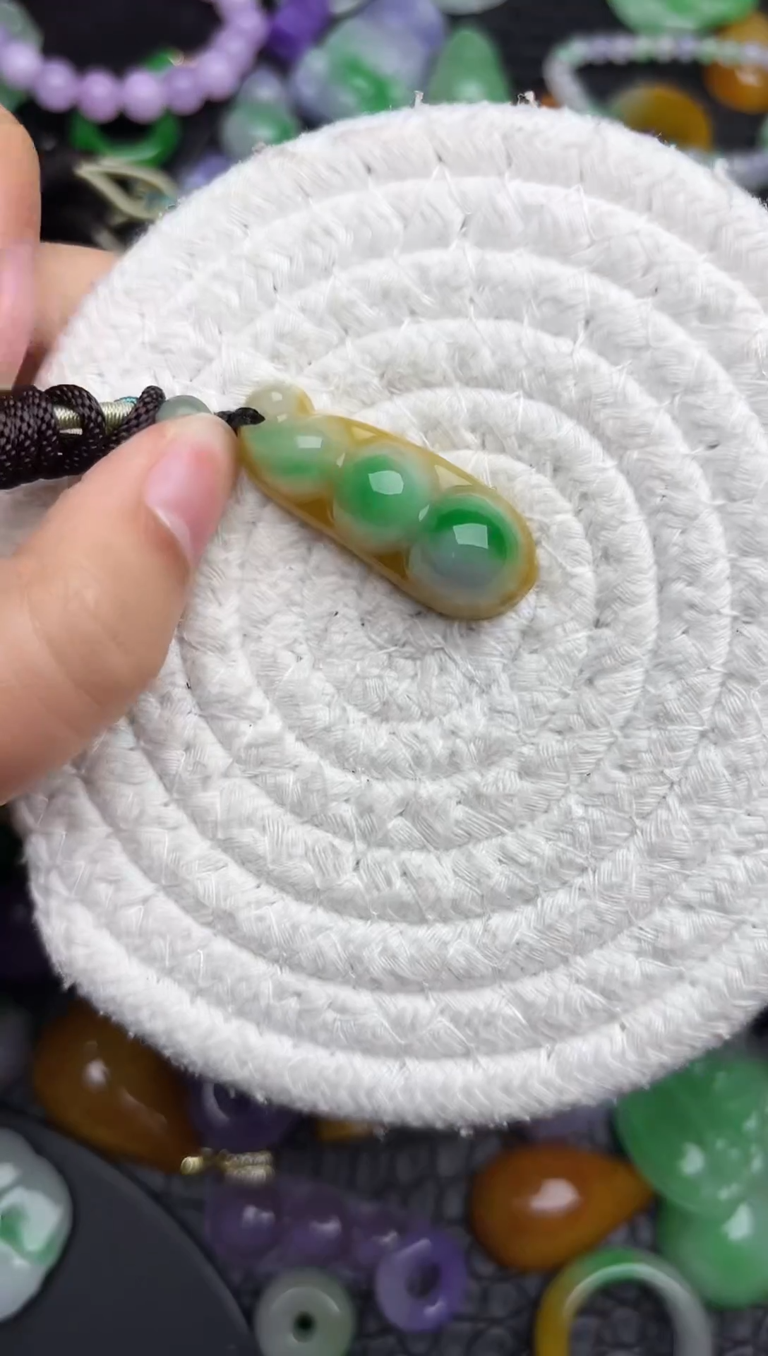 颈饰未镶嵌翡翠缅甸翡翠吊坠