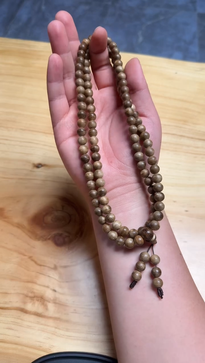 【闪购商品】沉香吊坠天然野黄油格0.8多圈20克+