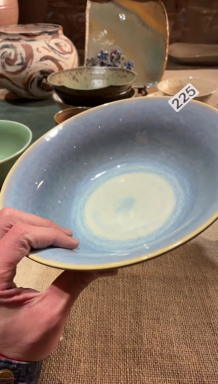 瓷片头**甩225侄子青绿反边深汤盘1个