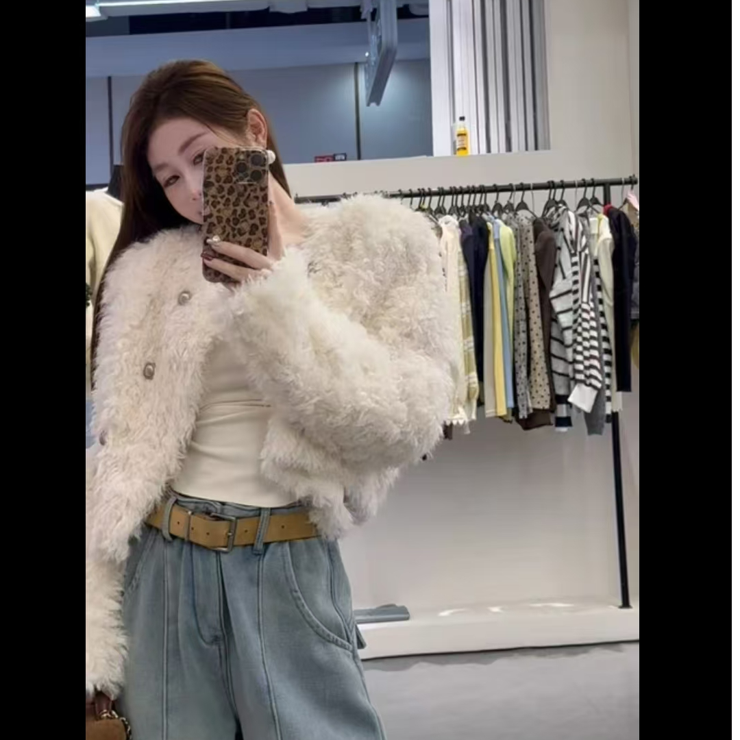 悠悠 冬季新款毛毛一体羔羔毛毛茸茸保暖短外套时尚百搭
