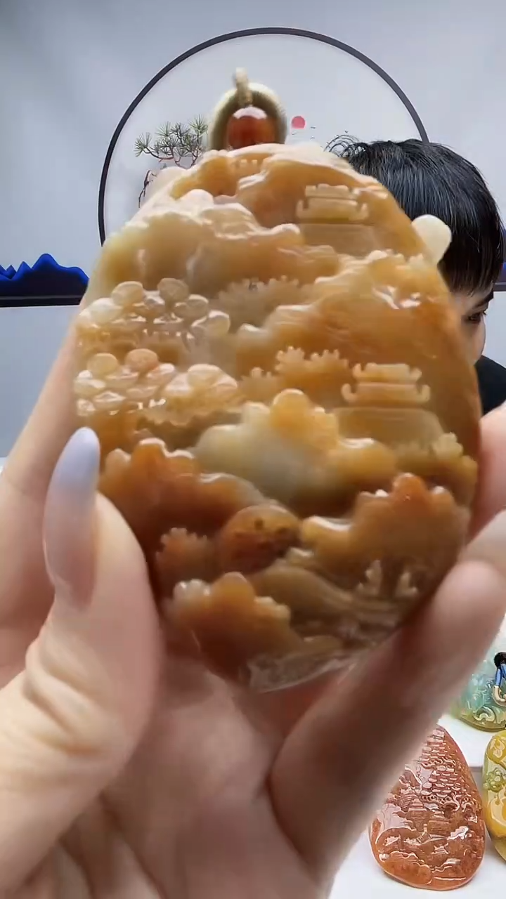 未镶嵌定制翡翠毛货挂件155