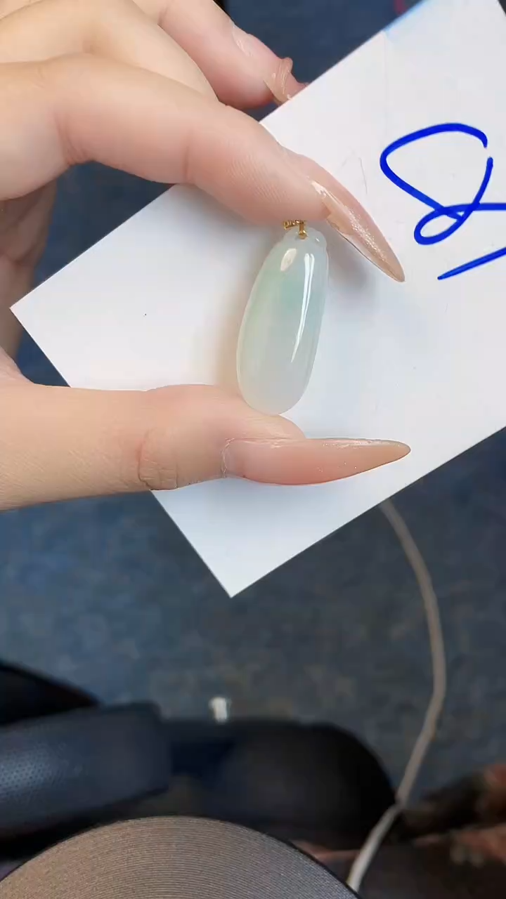 【闪购商品】翡翠颈饰18K金镶嵌00000000