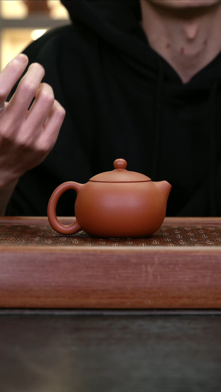 茶壶紫砂LZX    小红泥   西施  150cc 