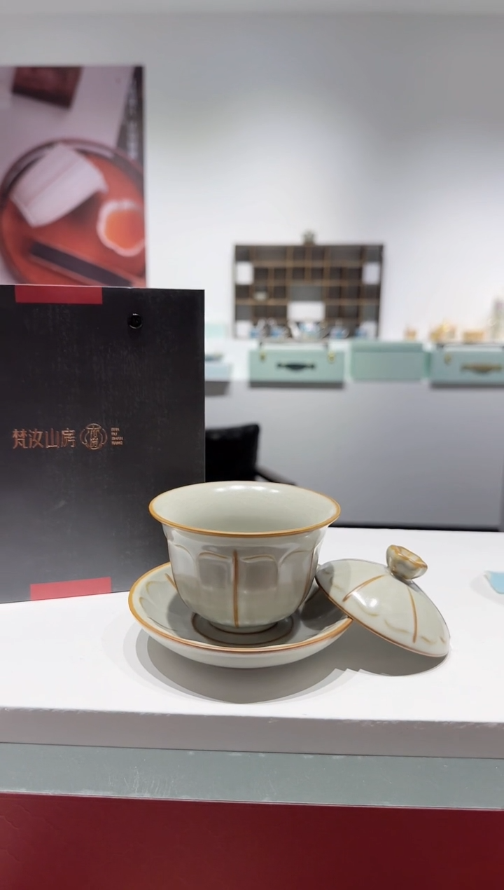 【闪购商品】小乔推荐如图所示