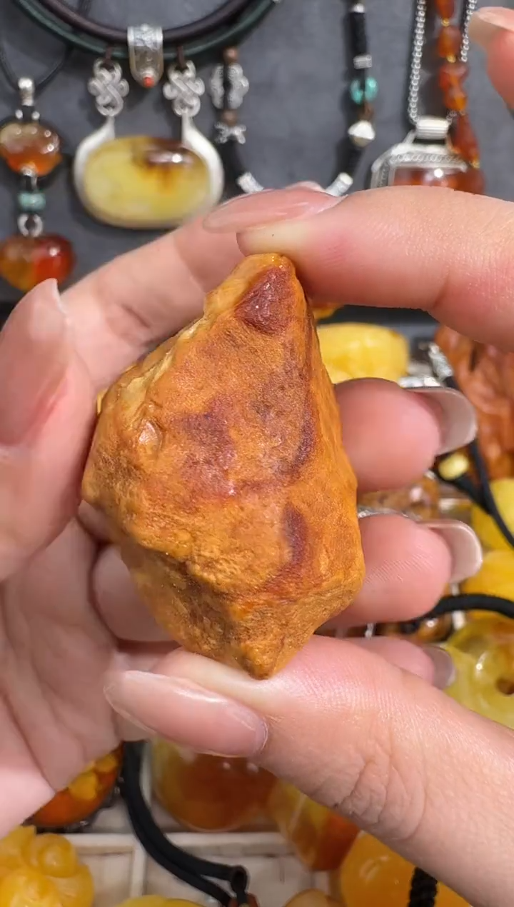 裸石琥珀未镶嵌琥珀