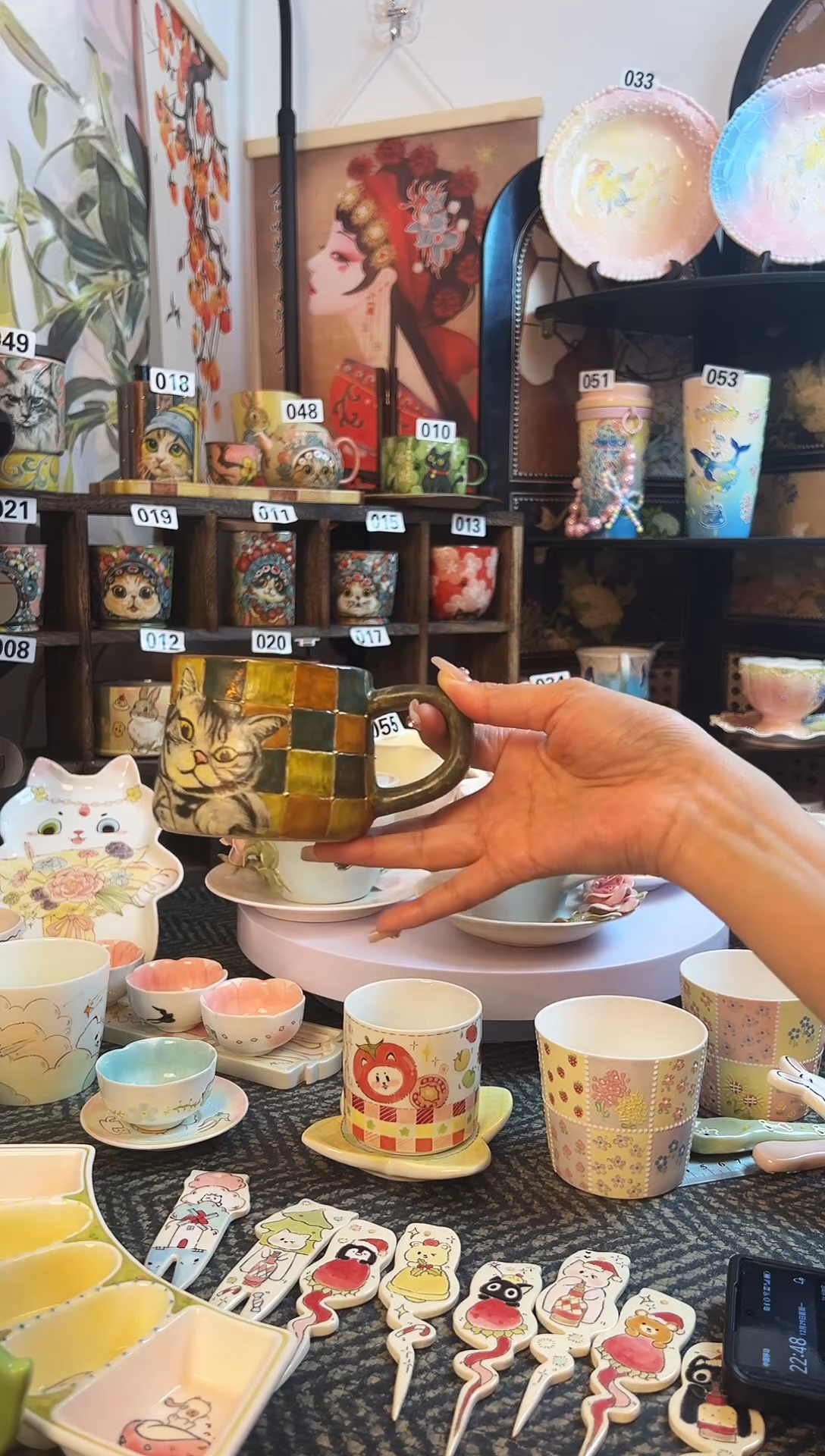 景德镇设计款手绘杯杯