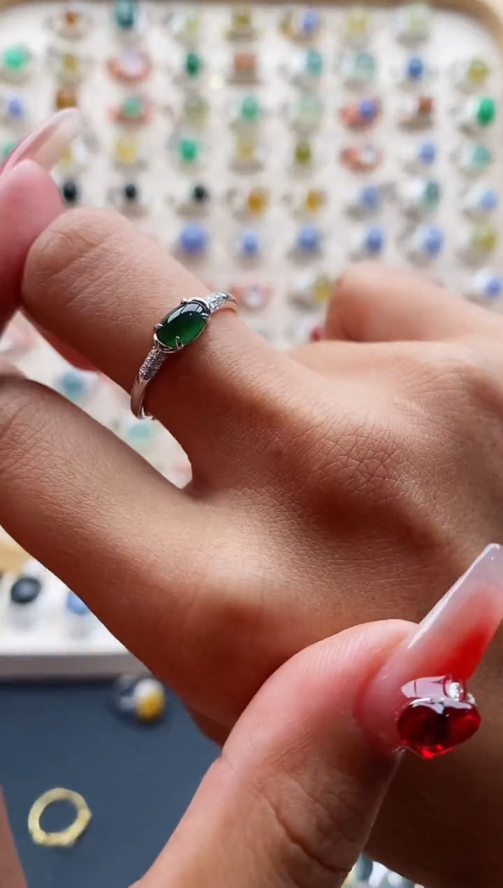 【闪购商品】翡翠戒指银S925镶嵌缅甸天然A货翡翠111 8+5