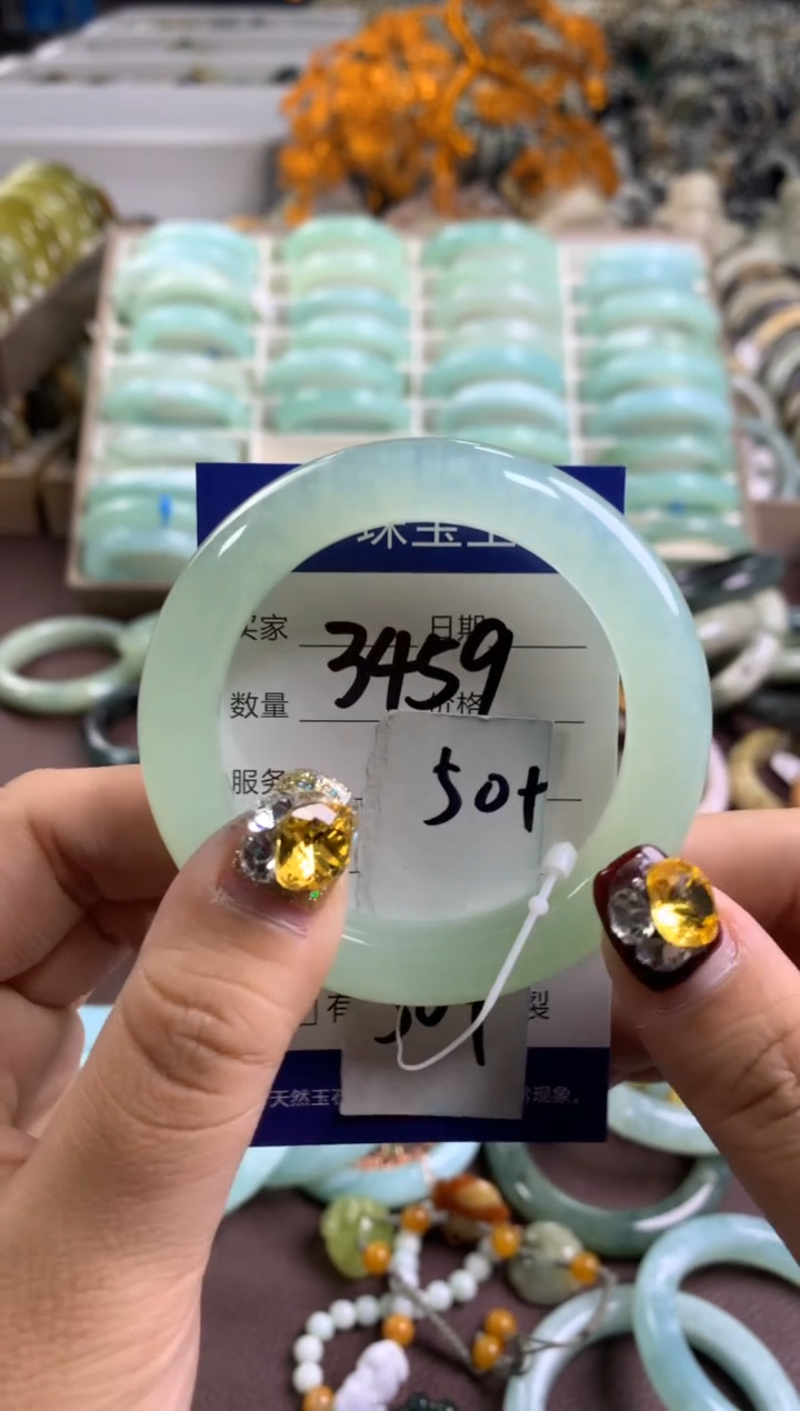 【闪购商品】蛇纹石玉手镯未镶嵌3459