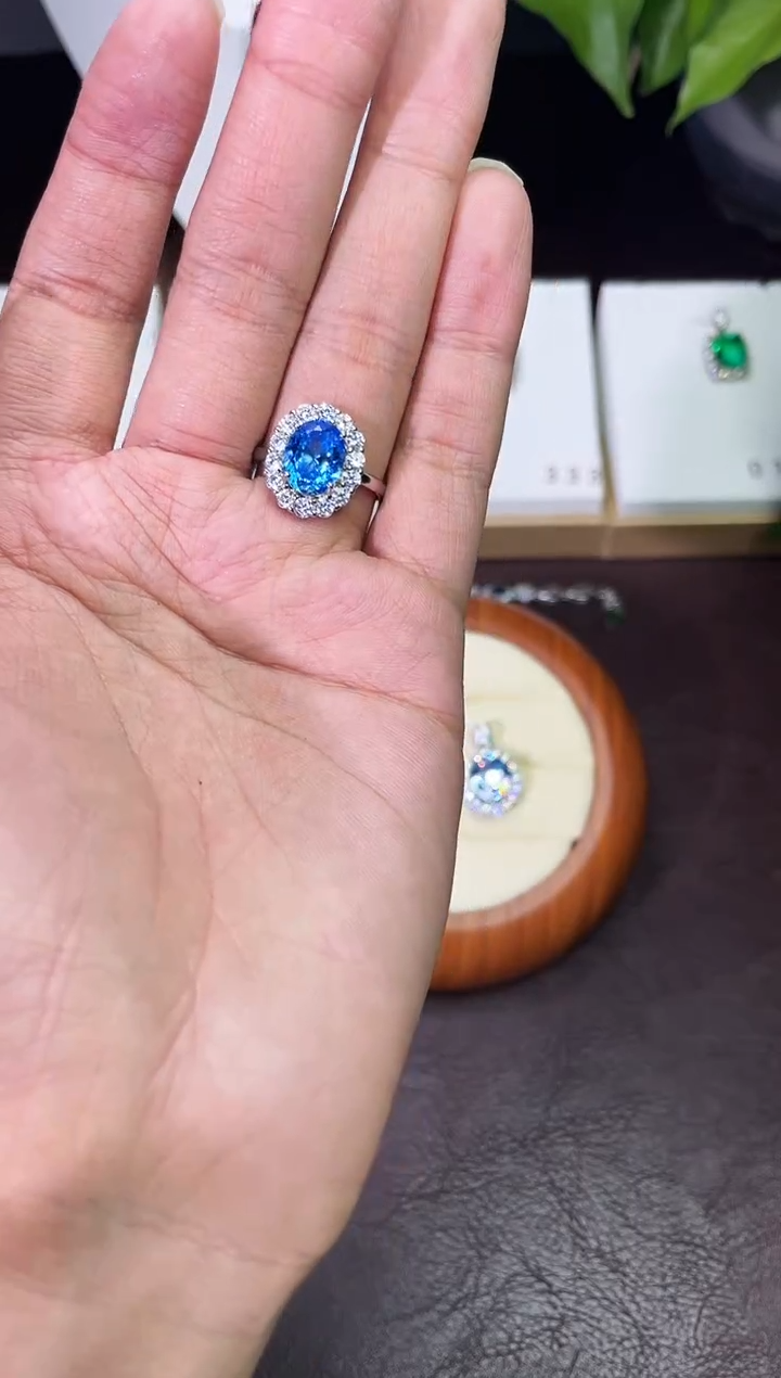 合金合成钻石海蓝戒指