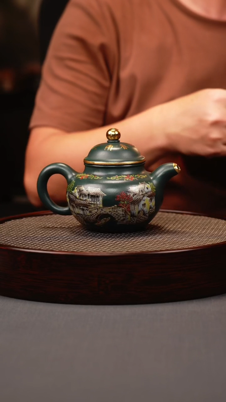茶壶紫砂绿泥 掇球 忆江南珐琅彩