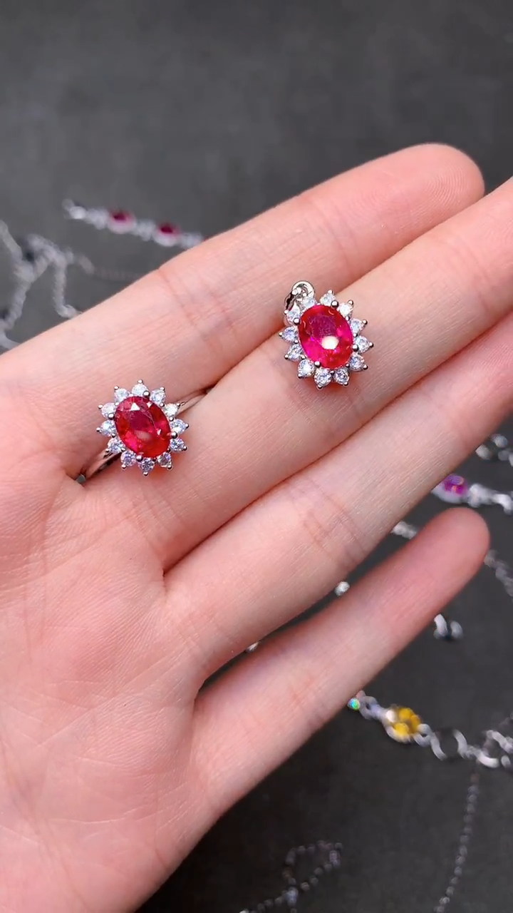 【闪购商品】红宝石套装银S925镶嵌.....